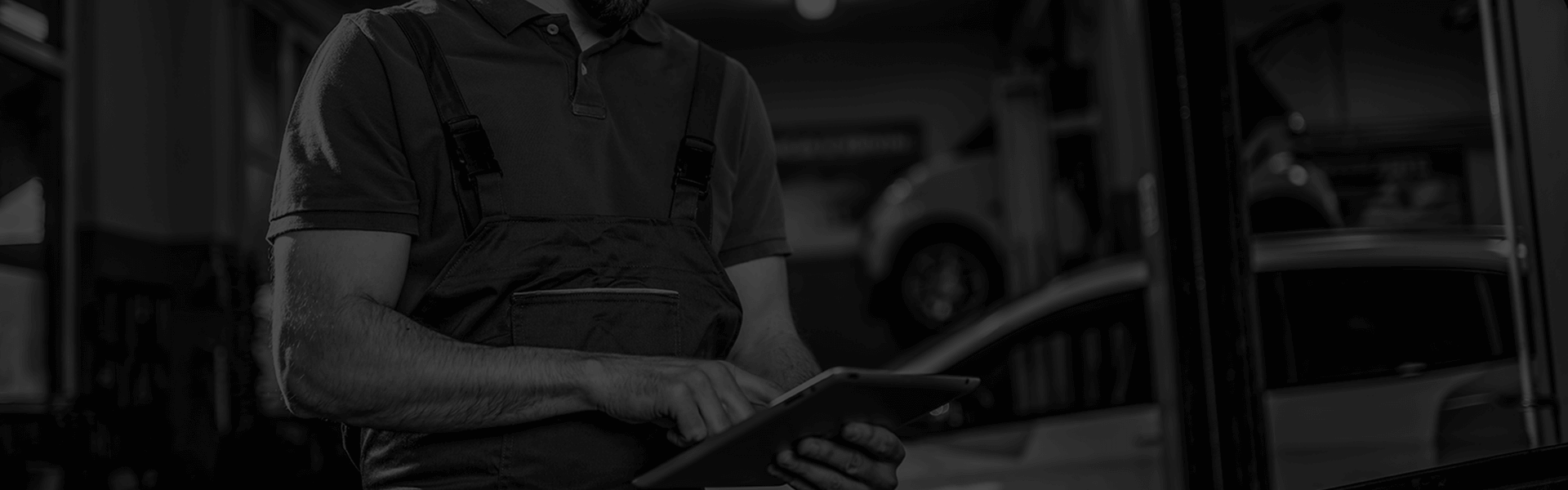 Specialist using Abrites software